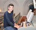 Bild: fjo
Markus Mathy brilliert mit seinen gerade einmal 16 Jahren an der Kirchenorgel wie ein Meister.