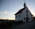 Bild: wro
Nach der vollständigen Sanierung ist die Friedhofskapelle zu einem Schmuckstück geworden. An den Kosten beteiligt sich auch die Marktgemeinde.