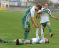 Bild: gb
Jubel beim SV Mitterteich. Torschütze Justin Wagner (am Boden) jubelt mit Matthias Männl (links) und Daniel Cavelius. Aus dem Spiel SV Mitterteich - FC Coburg 3:5