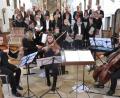 Bild: rha
Franziska, Ronja und Julia Rosemann aus Sorghof (von links), die durch ihren Opa Helmut Wolf ihre Liebe zur Musik entdeckten, sind mit ihren Streichinstrumenten hierzulande längst ein Begriff.