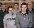 Bild: dl
Im Ligawettkampf des OSB schaffte das Luftpistolenteam des Vorderlader- und Pistolenclub den Aufstieg in die Bezirksliga. Johann Ruhland, Maximilian Schmidt, Lukas Böckl, Lukas Ring, Ludwig Dirscherl und Wolfgang Braun (von rechts) sind die Mannschaftschützen. (dl)