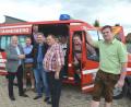 Bild: es
Die Feuerwehr Tännesberg pflegt bei ihrem dreitägigen Besuch in Kirchlengern die kommunale Partnerschaft. Bei der Ankunft wurde die Abordnung mit Vorsitzendem Josef Kirchberger (Dritter von links) von Bürgermeister Rüdiger Meier (links) und Gemeindebrandinspektor Frank Rieke (Vierter von links) empfangen