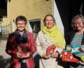 Bild: njn
Mit dem offiziellen Start der Aktion "Weihnachten im Schuhkarton" hoffen (von links) Erna Mehlhase, Eva von Podewils und Erika Häupler auf viele, viele gefüllte Kartons.