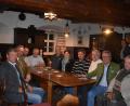 Bild: lue
Im Gasthof "Roter Ochse" in Falkenberg sorgt die Schwarzwildjagd für Gesprächsstoff. Alexander Flierl (CSU; Zweiter von links), Vorsitzender des Bayerischen Jagdvereins, Bezirksrat Toni Dutz (Zweiter von rechts), Gerhard Schneider (links), Leiter des Forstbetriebs der Bayerischen Staatsforsten Waldsassen, hörten sich die Sorgen und Anliegen der Betroffenen aus der Region an.