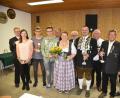 Bild: exb
Die Drei-Mohren-Schützen küren ihre neuen Würdenträger (von links): 2. Schützenmeister Reiner Hoffmann, Jasmin Neudecker, Andreas Kaschny, Leonard Berka, 2. Bürgermeister Hermann Böhm, Liesl Anja Neudecker, stellvertretender Gauschützenmeister Reinhold Brandl, Helmut Neudecker, Josef Weigl, Xaver Wolfsteiner und 3. Schützenmeister Markus Gebhard.