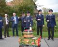 Bild: bnr
Am Ortseingang wurden die Bittsteller aus Pamsendorf von den Wehrmännern aus Hohentreswitz empfangen. Mit dabei waren der Schirmherr Bürgermeister Richard Tischler und der Ehrenschirmherr, Altbürgermeister Albert Maier.