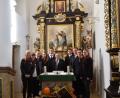 Bild: exb
In Glaubendorf feierte Ruhestandspfarrer Josef Schlosser zusammen mit der KLJB den Erntedankgottesdienst.