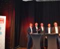 Bild: phl
Wahlkampfabschluss der SPD im Capitol in Sulzbach-Rosenberg (von links): Peter Danninger, Richard Gaßner, Uli Grötsch, Uwe Bergmann und Armin Rüger.