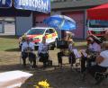 Bild: sne
Die Grafenwöhrer Stadtkapelle sorgt für die richtige Musik bei Einweihung des neuen HvO-Fahrzeugs.