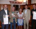 Bild: kgg
Johannes Röttges, Helmut Manske, Brigitte Kliebhan, Bürgermeister Bernd Sommer und Andreas Sagstetter(von links) bei der Präsentation des Jahresprogramm Kammermusikkreiskonzerte 2019.
