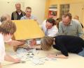 Bild: njn
Wie hier im Wahllokal in Wildenreuth leisten die Helfer überall im Stimmkreis zuverlässige Arbeit.