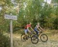 Bild: hwk
Simon Dötsch will sich dafür einsetzen, dass die Radwege der Region größeren Zulauf erfahren. Mit seiner Freundin ist er oft in der Natur unterwegs.