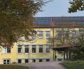 Bild: Petra Hartl
Der Stadtrat bringt die Sanierung der Hirschauer Schule auf den Weg. Das Projekt ist mit Gesamtkosten von rund zwölf Millionen Euro veranschlagt.