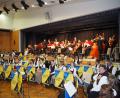 Bild: krb
Gleich drei Orchester spielen in der Stadthalle auf und gratulieren so der Kreisstadt zum Jubiläum.