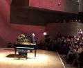 Bild: dok
Der Pianist Daniel Barenboim vor "seinem" Flügel
