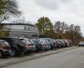 Bild: dob
Im Bereich vor der Pfalzgraf-Friedrich-Mittelschule lehnt der Verkehrsausschuss einen verkehrsberuhigten Bereich ab, den ein Anwohner fordert.