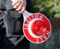 Bild: Marcel Kusch/dpa/dpa
Vermutlich war Alkohol der Grund, warum die 49-Jährige mit ihrem Auto auf den Wagen des 75-jährigen Weideners auffuhr.