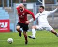Bild: G. Buettner
Der „fliegende Werner“: Auf die Treffer von Stürmer Benjamin Werner (rechts) ist die SpVgg SV Weiden beim SV Hutthurm angewiesen. Alles andere als ein Erfolg in Niederbayern wäre ein herbe Enttäuschung.