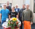 Bild: exb
Das Bürgermeistertrio ehrte zuverlässige Mitarbeiter. Im Bild von links Alexander Schmid, Hans Prechtl, Brigitte Singer, Manfred Rodde, Hans Gradl und Martin Muck.