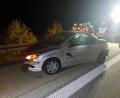 Bild: ast
Nachdem der Wagen beim Unfall gegen die Leitplanke geprallt war, kam er auf dem Standstreifen der A 93 zum Stehen.