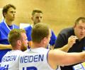 Bild: Alfred Schwarzmeier
Die Ansprache von Trainer Roman Lang hat gefruchtet: Die Hamm Baskets zeigten gegen die DJK Eggolsheim eine überzeugende Leistung.
