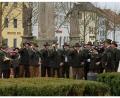 Bild: Christine Kahl
Vor der Mariensäule auf dem Marktplatz versammelten sich die Jagdhornbläser nach der Messe und erfreuten die Zuhörer mit jagdlichen Musikstücken aus ihrem Repertoire. Mit dem “Wiedersehen“, “Jagd vorbei“ und „Halali“ fand der Vormittag ein klangvolles Ende.