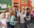 Bild: myd
Die Kinder singen ein Begrüßungslied und auch "Bruder Jakob" in tschechischer Sprache.
