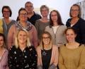 Bild: mef
Der Vorstand des brandneuen Fördereinvereins mit (vorne, von links) Carina Gmeiner, Katja Buchner, Sabrina Kett und Julia Lindner sowie
hinten, von links Veronika Beuthner, Katrin Fischer, Susanne Gradl-Puttke, Thomas Buchner, Marina Höfner, Evelyn Weidner, Verena Beege.