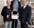 Bild: exb
Für das Wochenende bedankte sich (von links) Vorsitzender Hans Herrmann bei Präses Wolfgang Dietz und Direktor Manfred Strigl.