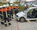 Bild: nib
Angeleitet von den Kameraden aus Pittersberg übten die Aktiven der Höglinger Feuerwehr verschiedene Einsatzszenarien.