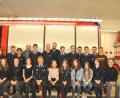 Bild: es
Viele jungen Leute wollen sich in der Feuerwehr engagieren. Für einige von ihnen war es mit dem bestandenen Wissenstest der Einstieg in ihre Wehr.