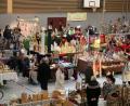 Bild: stg
Beim Handwerklichen Weihnachtsmarkt in der Kemnather Mehrzweckhalle gibt es viel zu sehen - und zu kaufen.
