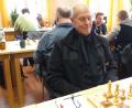 Bild: njn
Schachclubvorsitzender Wolfgang Hoffmann konnte sich gleich doppelt freuen. Die erste Mannschaft und die zweite Mannschaft brachten Siege mit nach Hause.