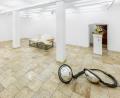 Bild: Marcus Rebmann
Mathias Lanfer gibt bei der Ausstellung „KI LO PAS CAL“ einen Einblick in sein Schaffen.