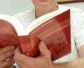 Bild: Gabi Schönberger
Urologe Professor Theodor Klotz weiß, was Männer gesund hält – und hält sich selbst nicht immer daran.