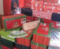 Bild: rpp
Viele Pakete wurden wieder zur Aktion Weihnachten im Schuhkarton in der Bücherei abgegeben. Die Laienspielgruppe Kastl legte sogar noch 500 Euro drauf.