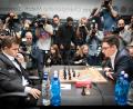 Bild: Rousseau/dpa
Titelverteidiger Magnus Carlsen (links) oder Fabiano Caruana – wer gewinnt den WM-Titel im Schach? Schachexperte Heinz Däubler aus Amberg tippt auf Carlsen als besseren Schnellschachspieler.
