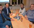 Bild: jr
Eine mehr als zufriedenstellende Bilanz zogen die Verantwortlichen des Konnersreuther Ferienprogramms bei der Abschlussveranstaltung. Mit dabei waren (von links) Jugendbeauftragter Wolfgang Pötzl, Bürgermeister Max Bindl, Ute Pflaum (Marktverwaltung) und stellvertretender Jugendbeauftragter Stefan Siller.