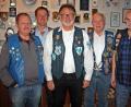 Bild: R. Kreuzer
Rainer Kleemann, Stefan Helgert, Georg Arnold, Ernst Mayr und Dieter Maas (von links) kümmern sich um die Organisation des Clubs.