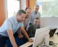 Bild: ca
Der „Sachbereich Einsatz“ hat die Kriminalitätslage in der nördlichen Oberpfalz täglich im Blick. Von links: Stefan Völkl, Andreas Magulski, Thomas Gallei, Thomas Mikolei.