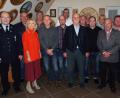 Bild: e
Josef Götz (Fünfter von rechts) und Georg Zickl (Sechster von rechts) sind für ihre 70-jährige Mitgliedschaft bei der Feuerwehr geehrt worden.