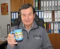 Bild: ubb
Franz Göhl hat sich diesmal für ein helles Blau entschieden, das an Winterfarben erinnert. Ebenso wird die zauberhafte Weihnachtsmarktbeleuchtung diesmal in Eisblau erstrahlen.