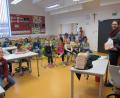 Bild: khg
Aufmerksam folgen die Vilsecker Zweitklässler dem Vortrag von Kinderbuchautorin Corinna Wallner aus Lohma bei Pleystein.