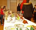 Bild: arw
Alle sind kreativ beim Adventsbasar der St.-Felix-Schule.