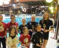 Bild: rbg
Die Gewinnerinnen beim Adventspokalschwimmen mit dem Tirschenreuther Sportbeauftragten Huberth Rosner. Hintere Reihe von links: Denisa Katonova und Lucrecie Janecek (beide Tachov), Marlene Züllich, Daria Codlova und Carina Bönisch (alle Tirschenreuth) sowie vorne von links Leana Chernova (Neumarkt), Stela Korinkova (Tachov) und Sophia Grace Storm (Weiden).