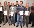 Bild: fvo
Die geeherten Tell-Schützen Spielberg (von links): Alfred Grötsch, Andreas Käs, Johann Leipold, Albert Völkl, Josef Feiler, Bürgermeister Josef Beimler, Josef Meckl, Alois Puff und Reinhold Feiler.