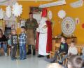 Bild: frd
Fast nur Gutes fand der Nikolaus in seinem Goldenen Buch über die Kindergartenkinder stehen. Dennoch musste er mahnend den Zeigefinger heben, besonders was das Aufräumen nach dem Spielen betrifft.