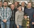 Bild: Petra Hartl
Vereinsmeister und Geehrte mit (von links) Bürgermeister Michael Göth, Ingo Breckner, Georg Eichenseer senior, Christian Struppeck, Lukas Breckner, Walter Schlenk, Markus Breckner, Georg Eichenseer junior, Werner Troidl, Hans Dehling, Richard Hiltl.
