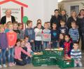 Bild: fvo
Kinder der Wolfgang-Caspar-Printz Grundschule spenden Lebensmittel für Menschen in Not.