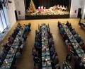 Bild: ckl
Die Stadthalle war zur Seniorenweihnachtsfeier gut gefüllt. Bei guter Unterhaltung verbrachten die Besucher einen gemütlichen Nachmittag.